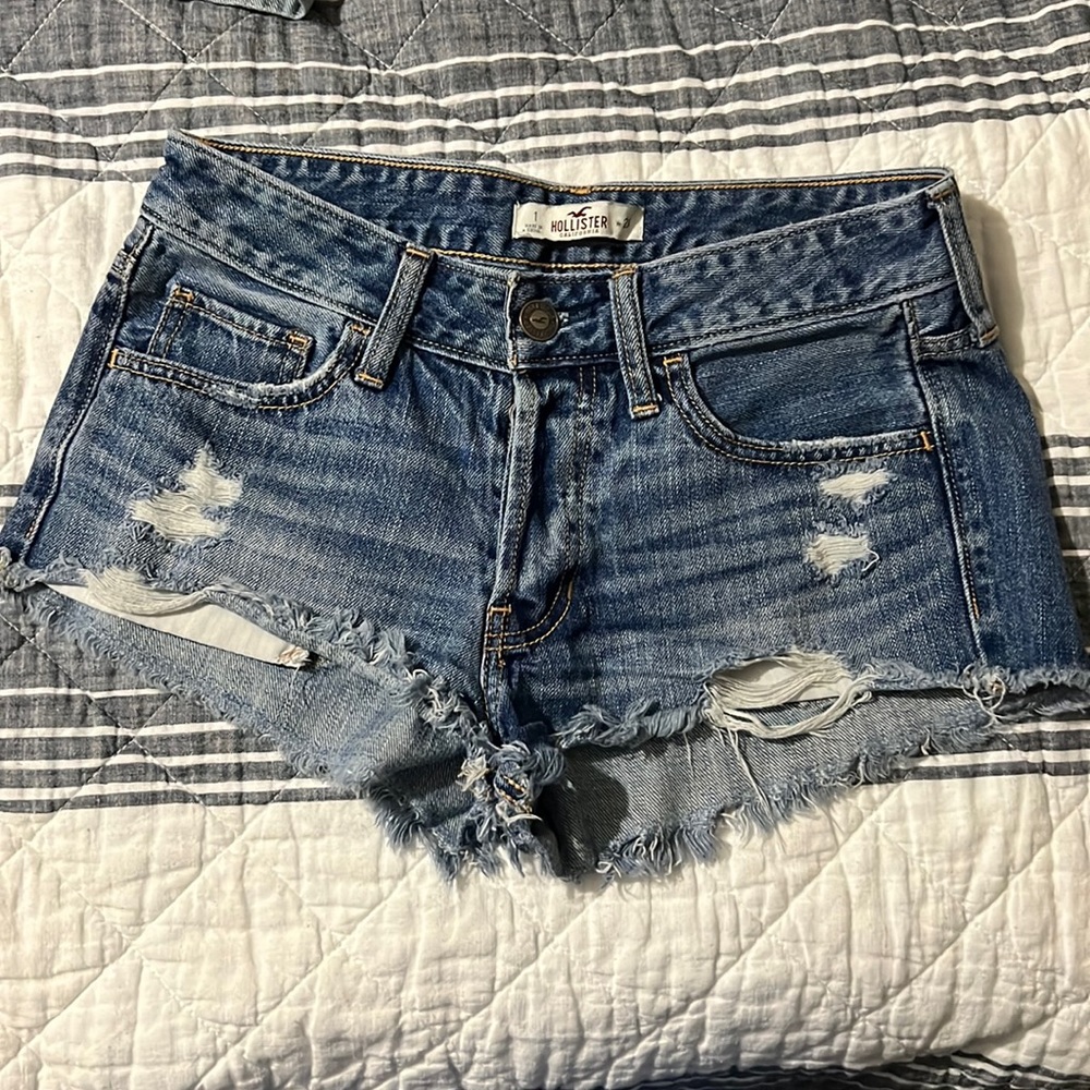 Hollister Jean shorts